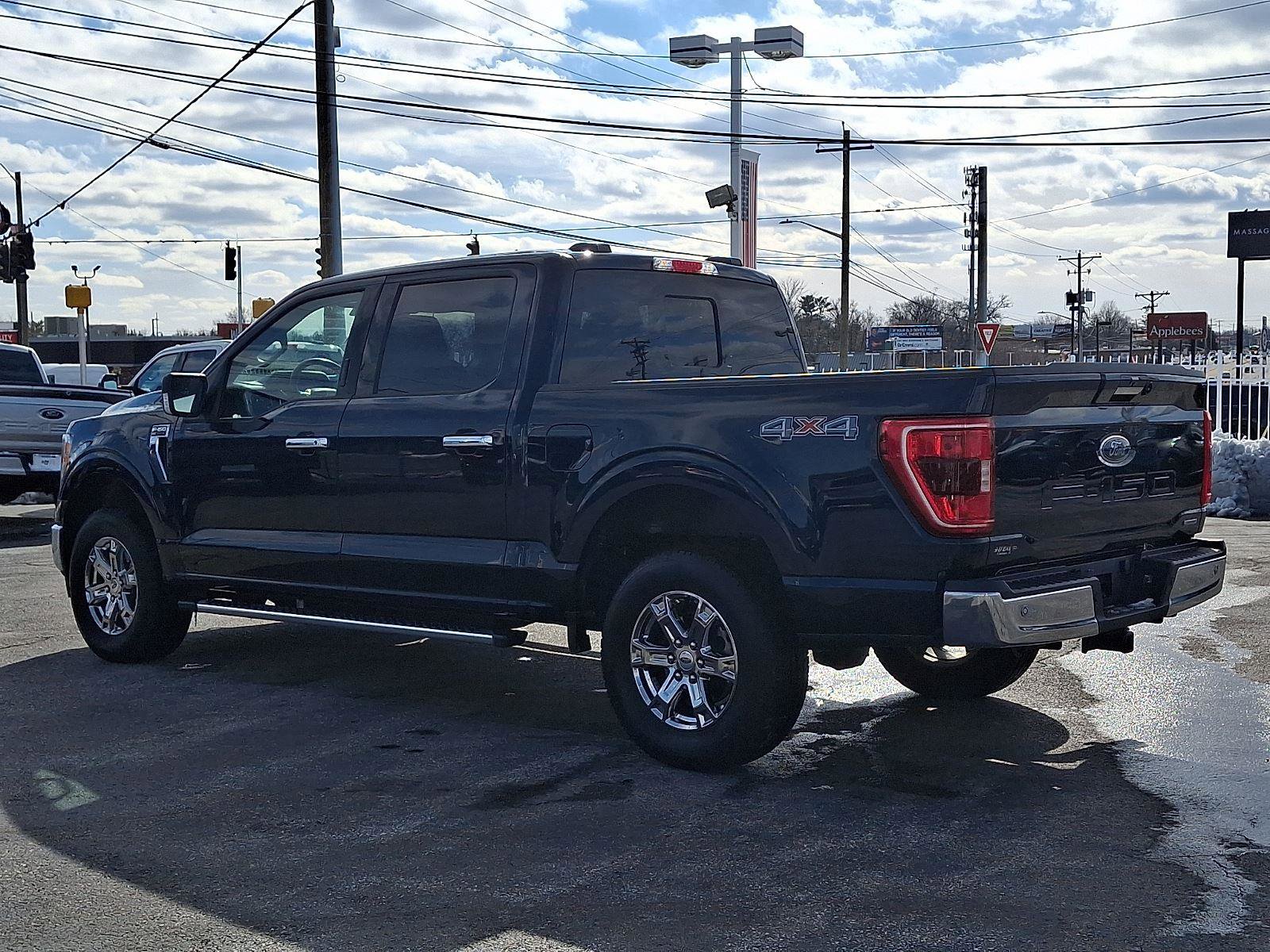 Certified 2022 Ford F150 XLT w/ Equipment Group 302A High image 4
