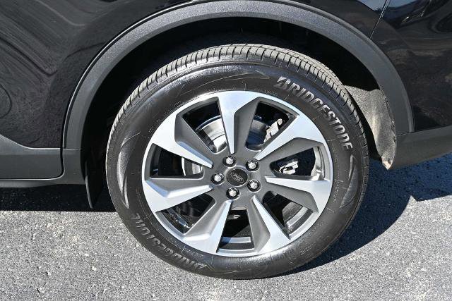 Certified 2024 Ford Escape Platinum AWD/4WD image 15