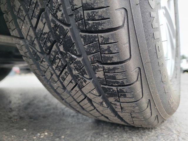 Certified 2020 Ford Escape SE image 17