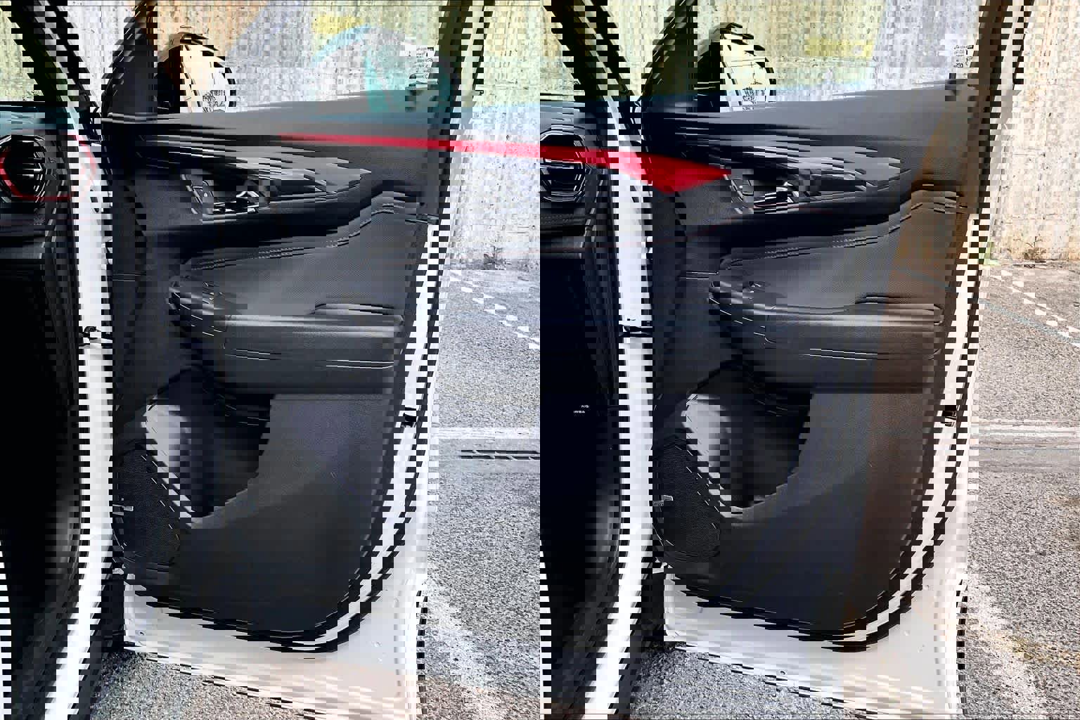 Used 2025 Chevrolet TrailBlazer RS w/ Convenience Package image 25