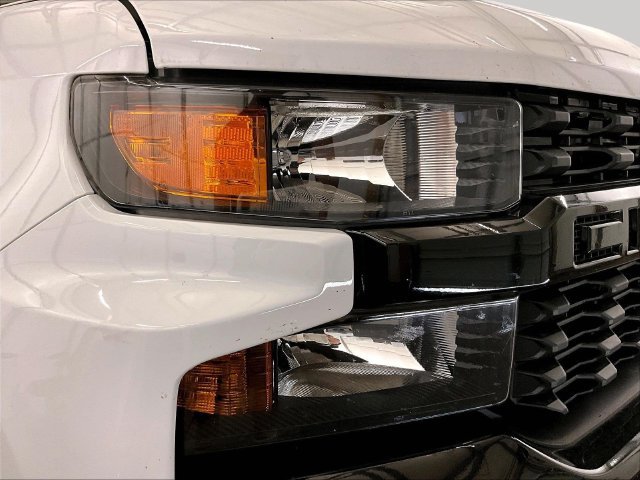 Used 2020 Chevrolet Silverado 1500 Custom Trail Boss w/ Custom Convenience Package AWD/4WD image 27