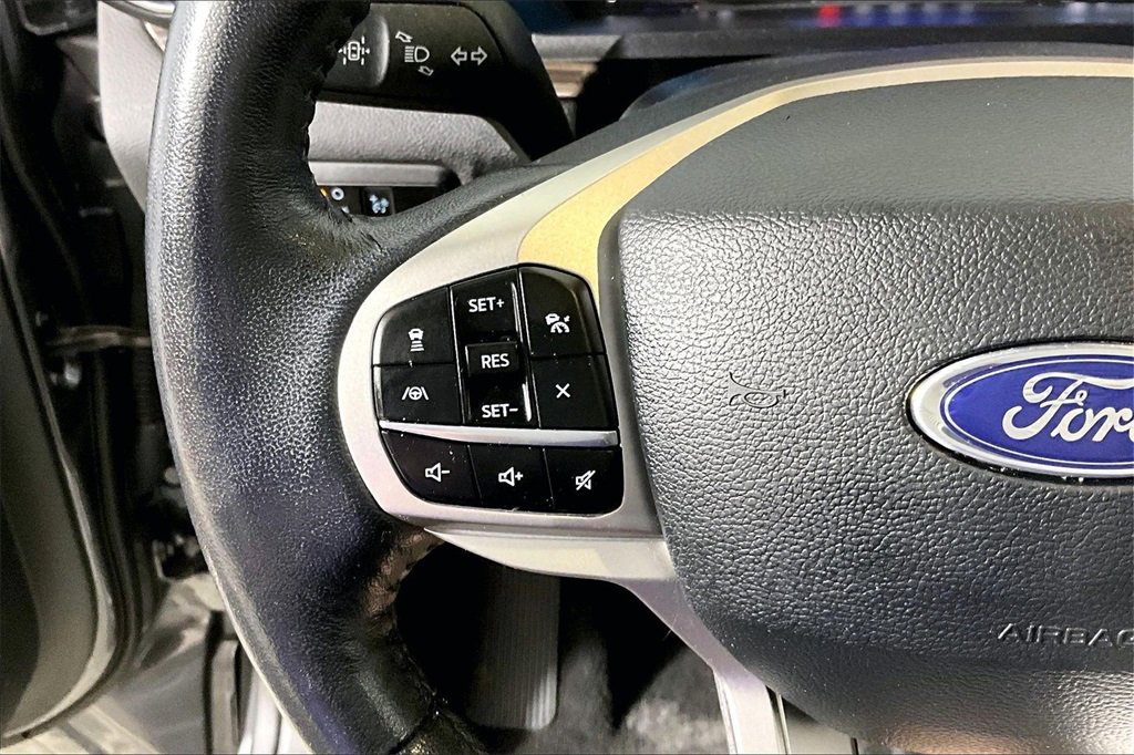 Certified 2024 Ford Explorer Limited image 14