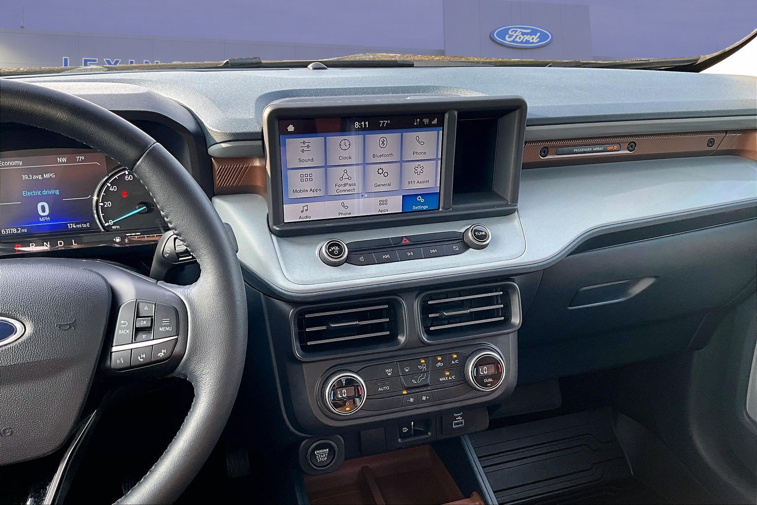 Certified 2022 Ford Maverick Lariat FWD image 10