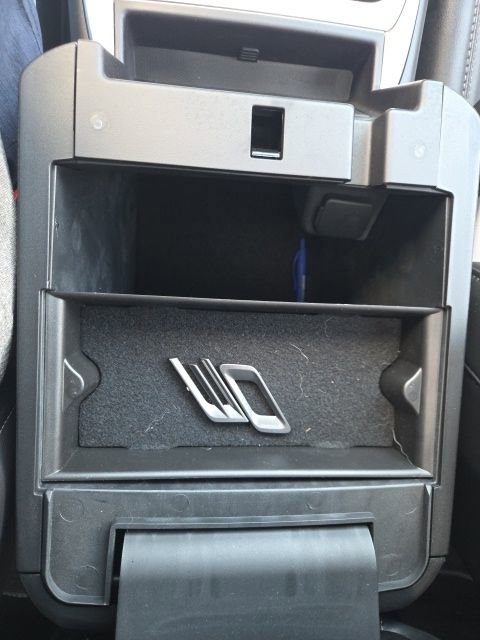 Certified 2023 Ford Explorer XLT w/ Equipment Group 202A image 34