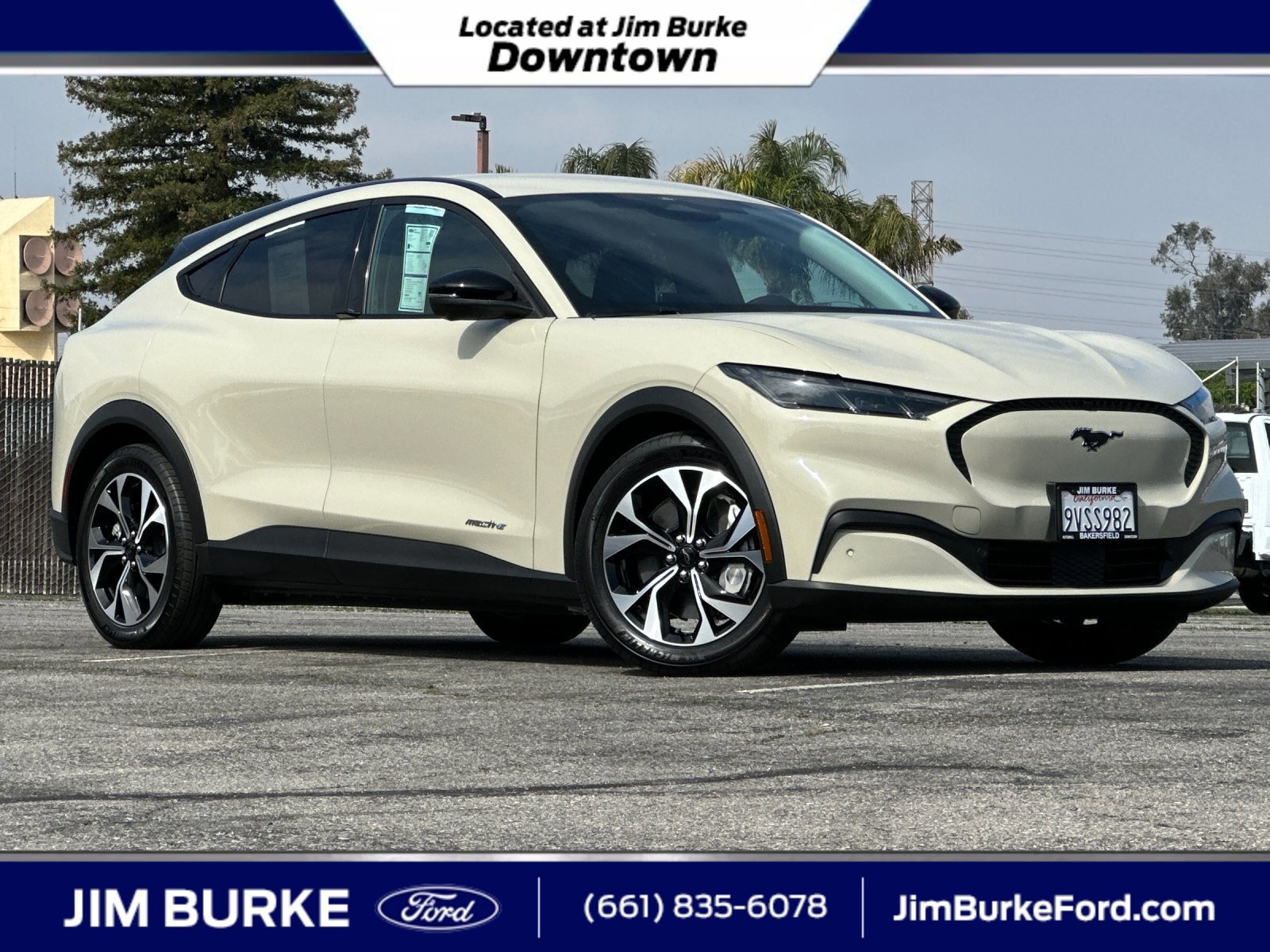 Certified 2025 Ford Mustang Mach-E Select w/ Comfort Package Lite image 7