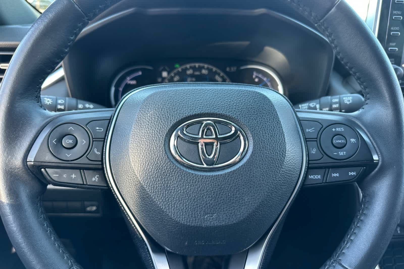 Used 2021 Toyota RAV4 XSE AWD/4WD image 23