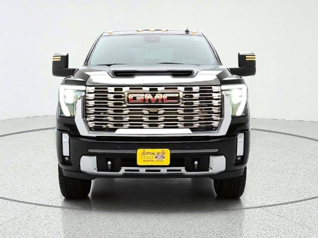 Used 2026 GMC Sierra 2500 Denali w/ Denali Reserve Package AWD/4WD image 2