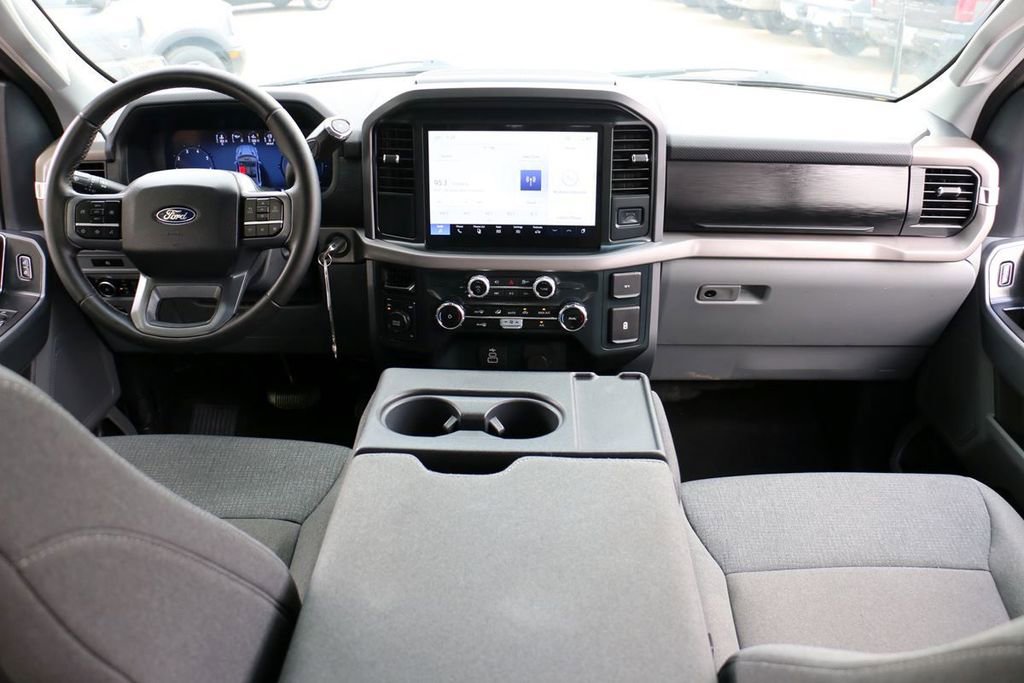 Certified 2025 Ford F150 XLT w/ Equipment Group 301A Standard image 24