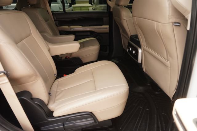 Certified 2022 Ford Expedition XLT RWD image 17