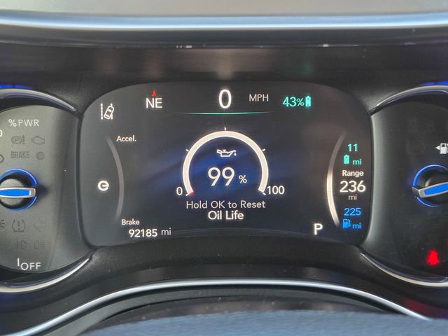 Used 2019 Chrysler Pacifica Limited w/ Advanced Safetytec Group image 20