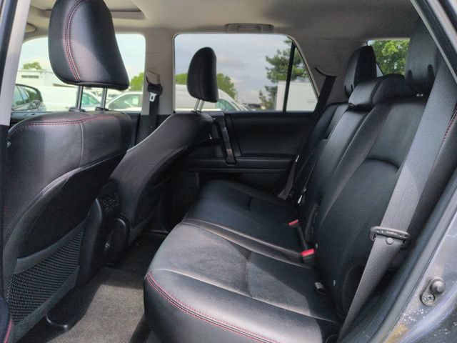 Used 2021 Toyota 4Runner Venture w/ Moonroof Package AWD/4WD image 14