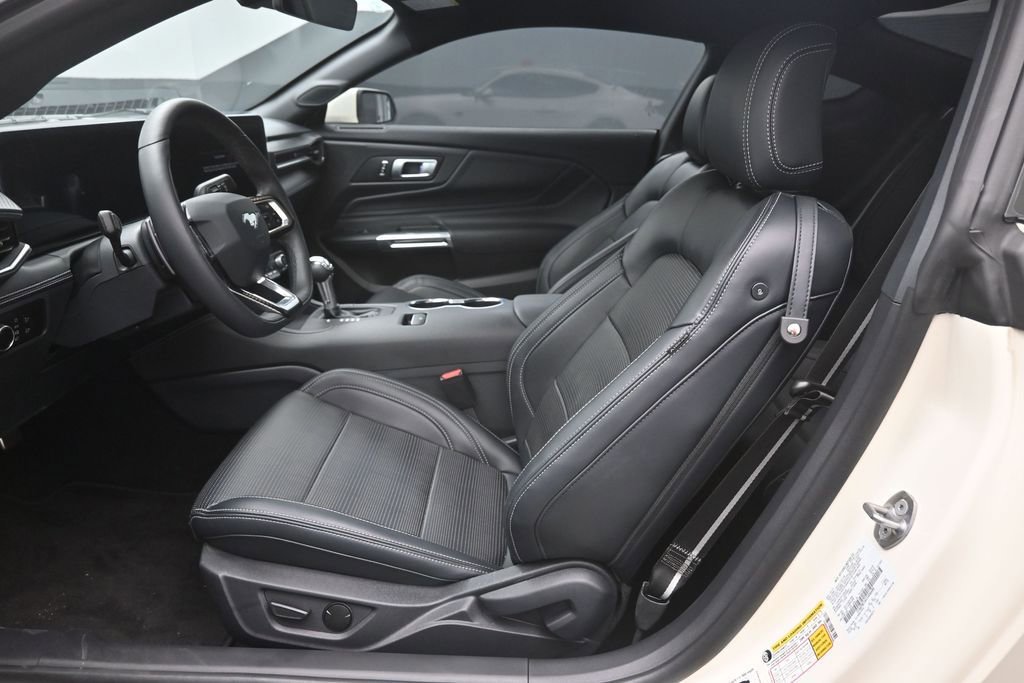 Certified 2025 Ford Mustang GT Premium w/ 60th Anniversary Package RWD image 9