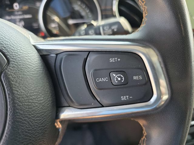 Used 2023 Jeep Wrangler Unlimited Sahara AWD/4WD image 18