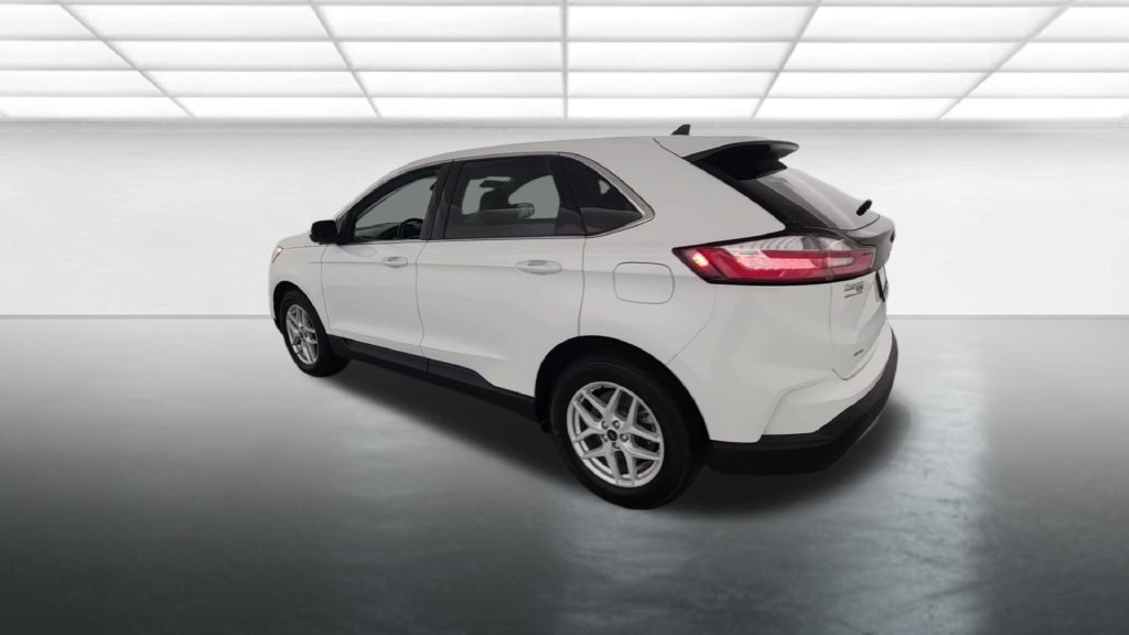 Certified 2024 Ford Edge SEL AWD/4WD image 7