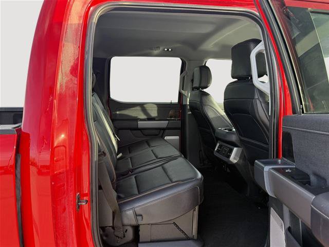 Certified 2025 Ford F250 Lariat w/ Lariat Ultimate Package AWD/4WD image 12