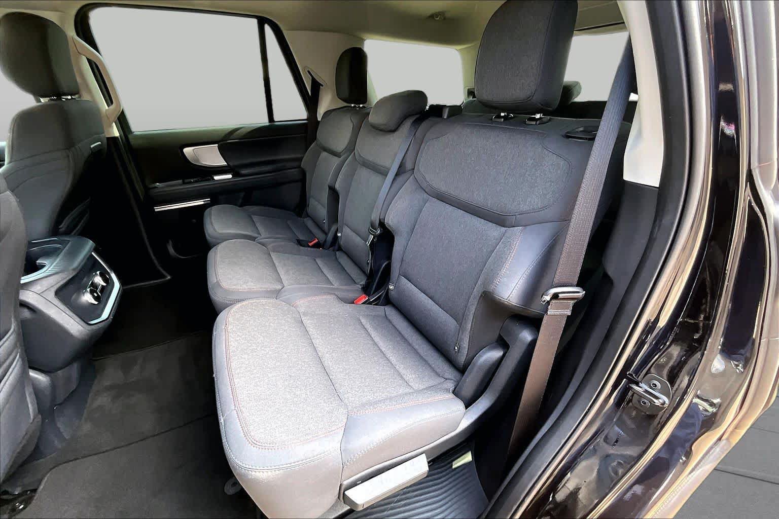 Certified 2025 Ford Expedition Active RWD image 21