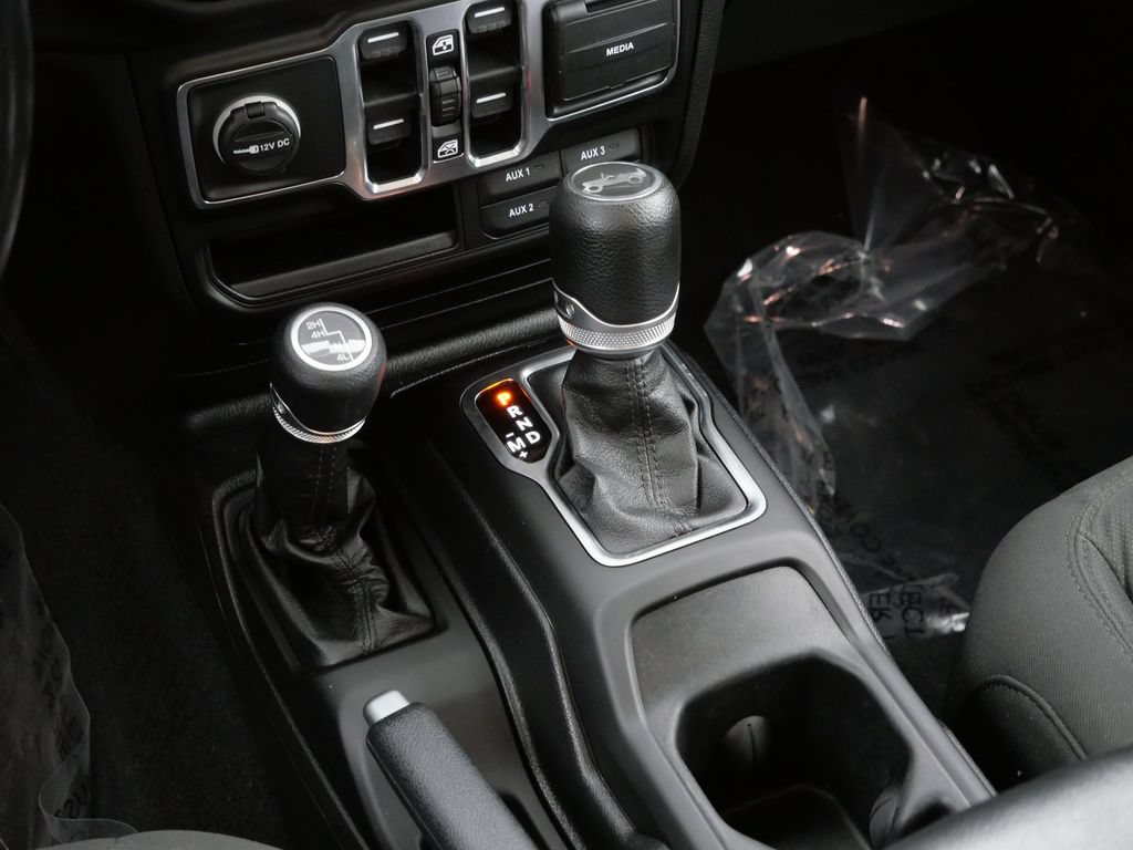 Used 2020 Jeep Wrangler Unlimited Sport AWD/4WD image 20