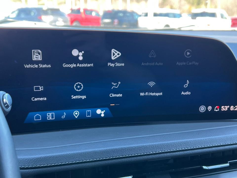 Used 2025 Cadillac XT4 Premium Luxury image 23