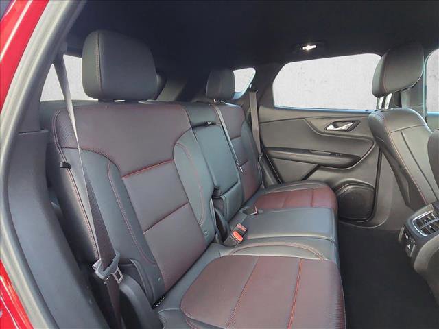 Used 2025 Chevrolet Blazer RS FWD image 18