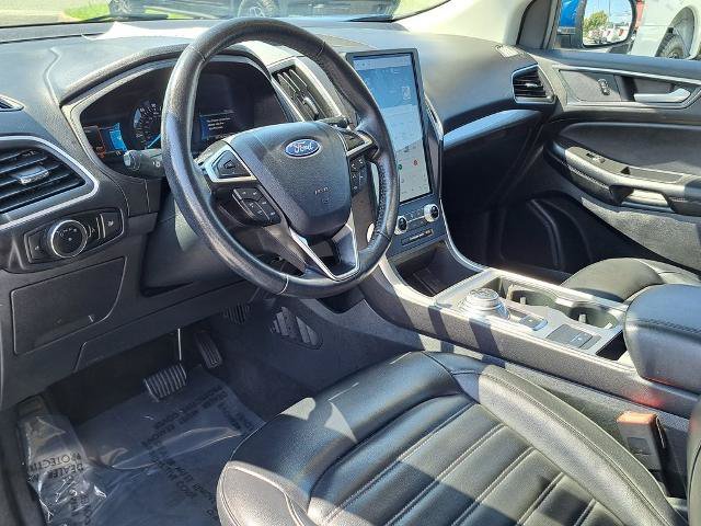 Certified 2024 Ford Edge SEL AWD/4WD image 9