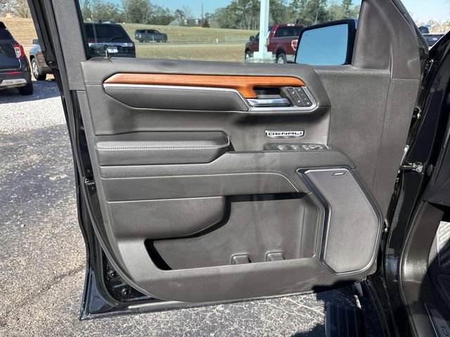 Used 2023 GMC Sierra 1500 Denali w/ Denali Reserve Package image 18