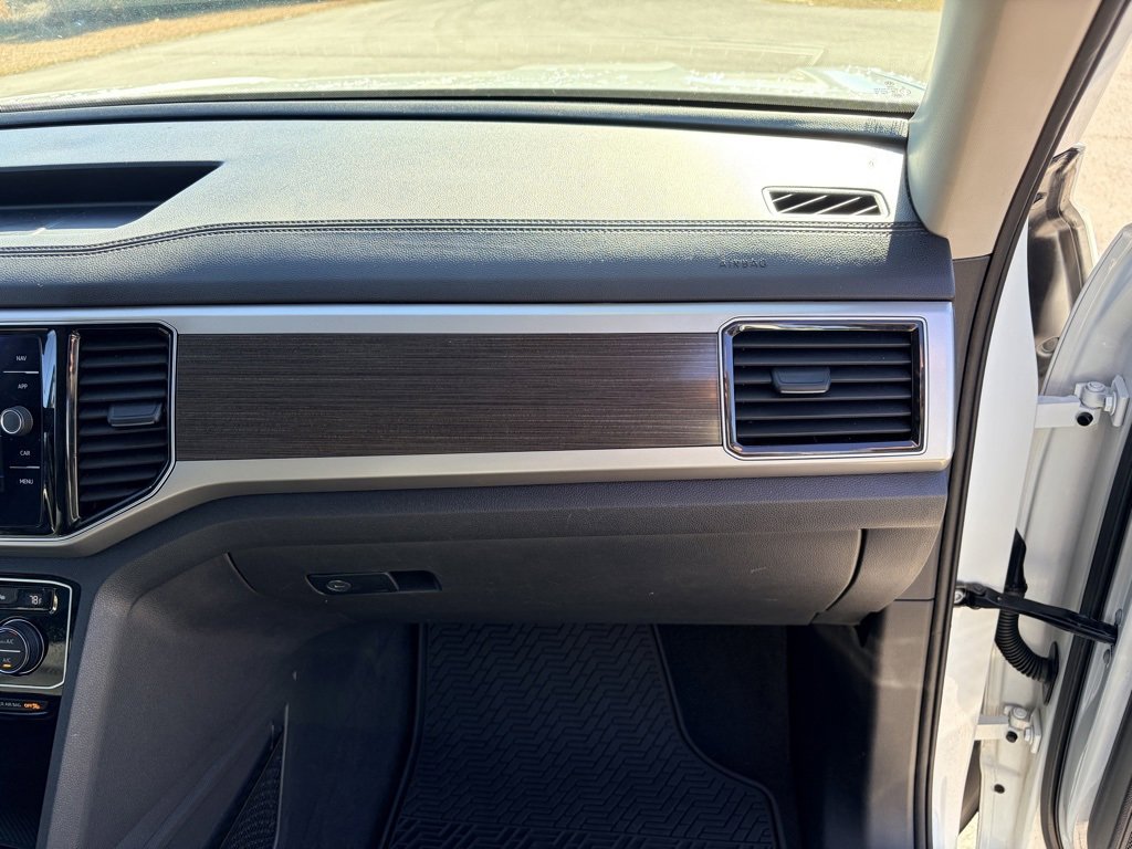 Used 2019 Volkswagen Atlas SEL image 25