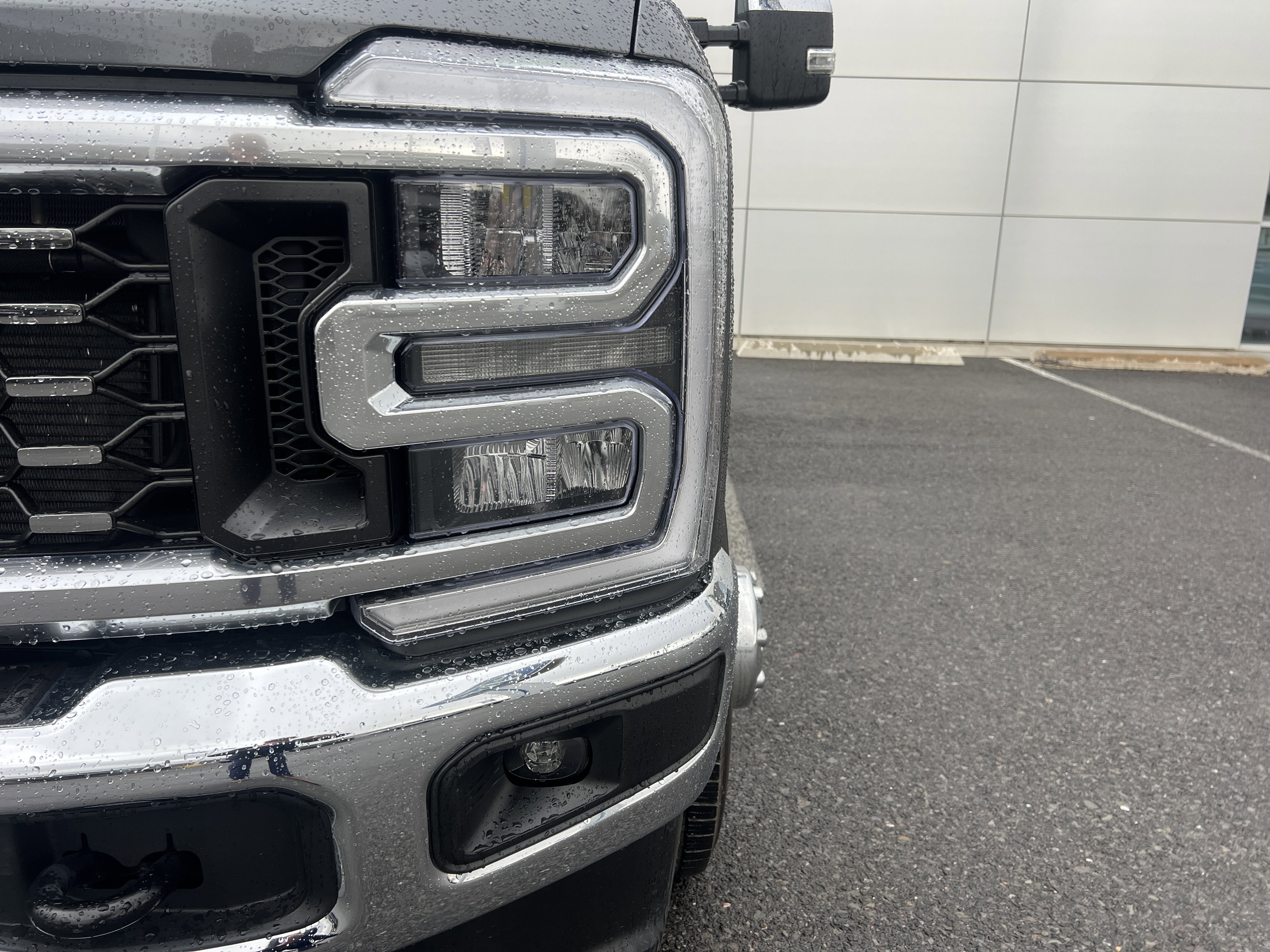 Certified 2025 Ford F350 Lariat AWD/4WD image 10