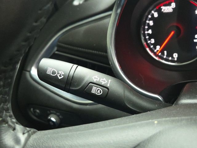 Used 2022 Chevrolet Malibu Premier image 42