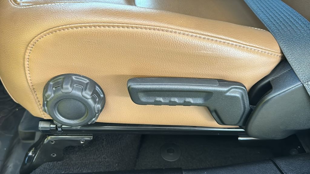 Used 2023 Jeep Wrangler Unlimited Rubicon w/ Xtreme 35 Tire Package image 19