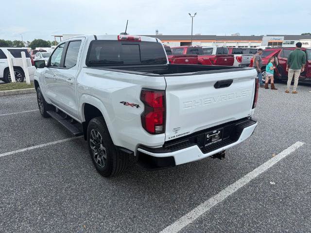 Used 2024 Chevrolet Colorado LT w/ LT Convenience Package III AWD/4WD image 6
