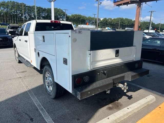 Used 2022 RAM 2500 Tradesman w/ Chrome Appearance Group AWD/4WD image 9