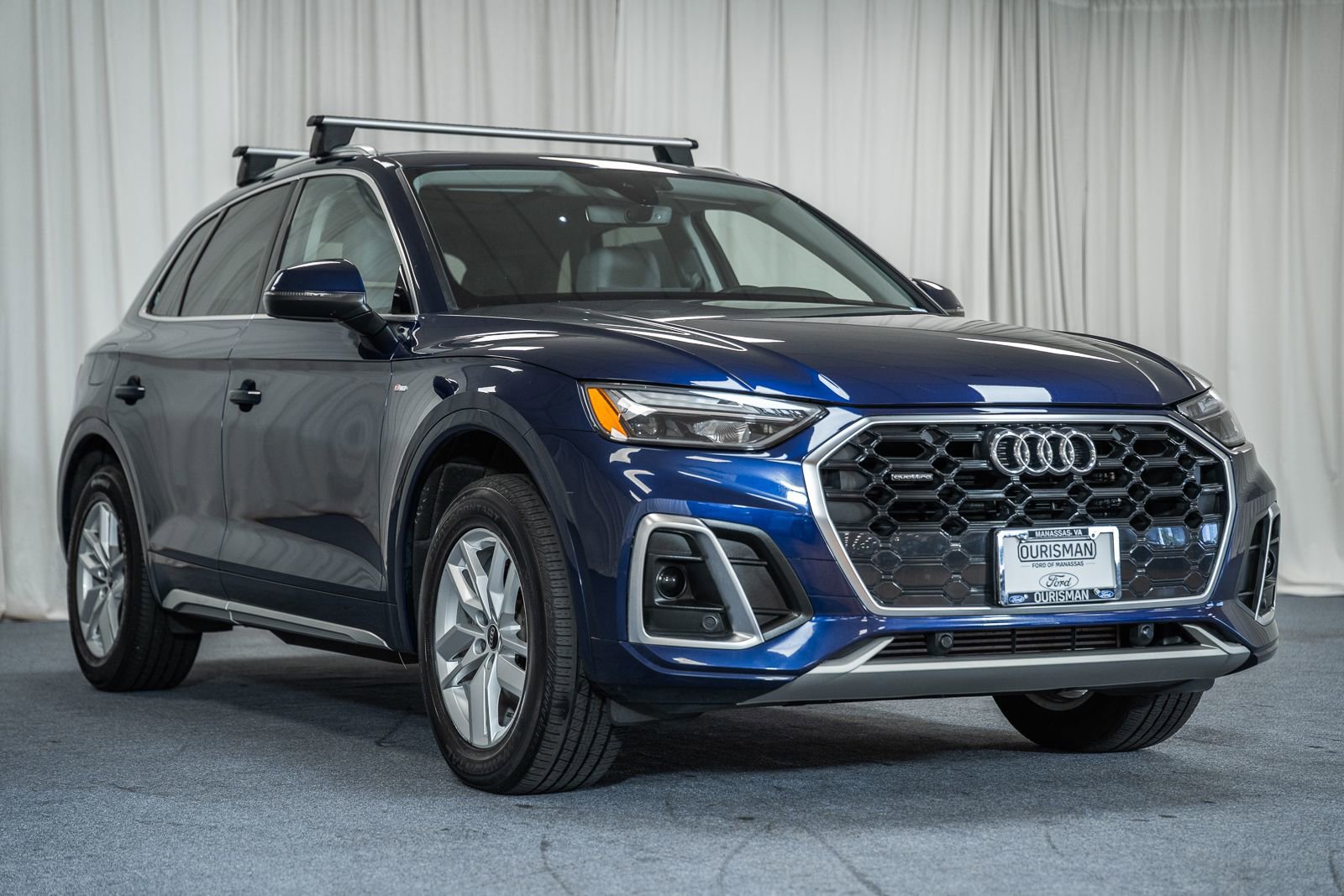Used 2022 Audi Q5 2.0T Premium w/ Convenience Package AWD/4WD image 1