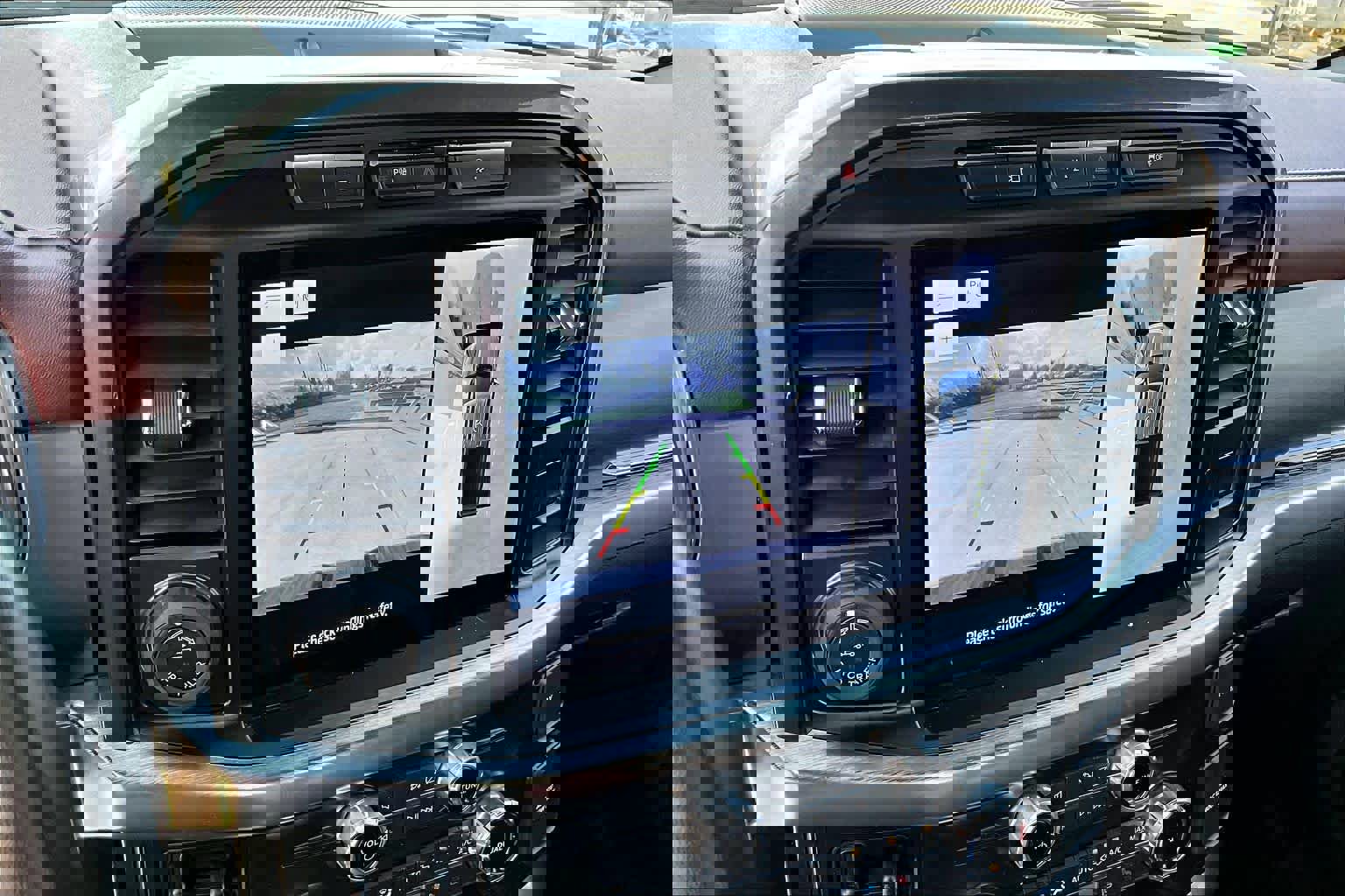 Certified 2022 Ford F150 Lariat w/ Equipment Group 502A High image 30