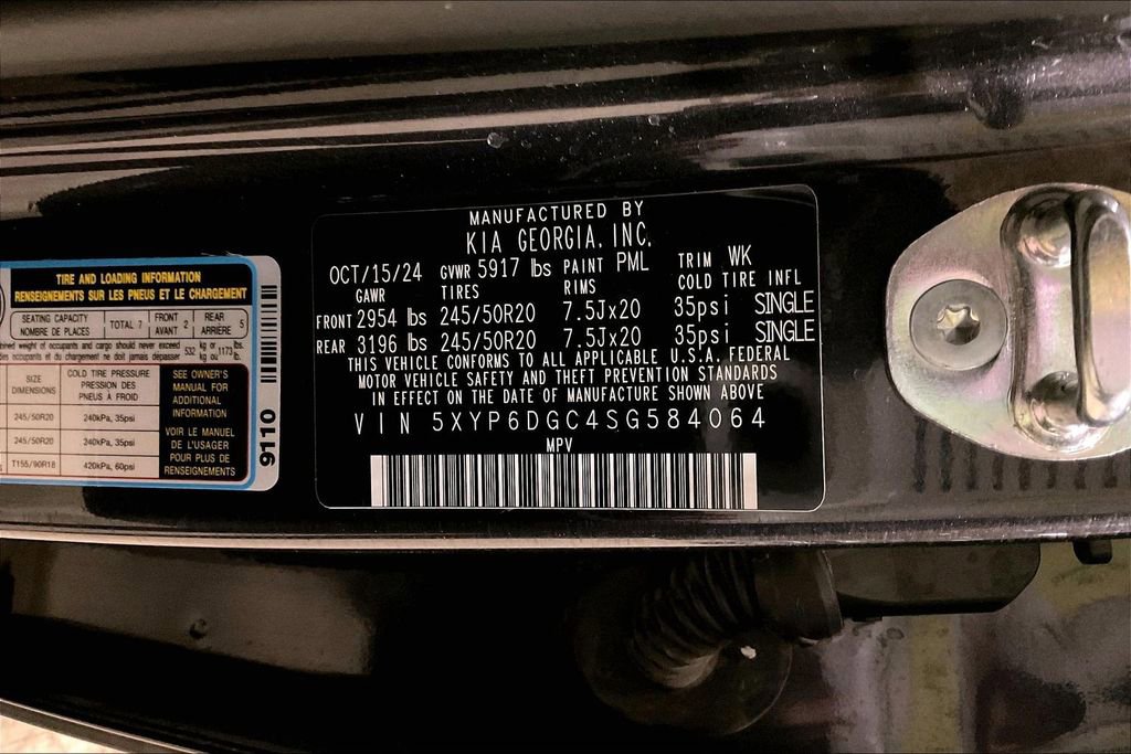 Used 2025 Kia Telluride S image 31