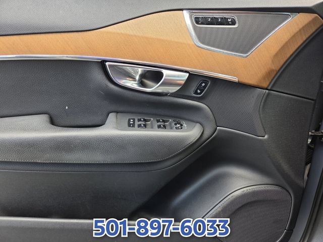 Used 2022 Volvo XC90 T5 Momentum FWD image 27