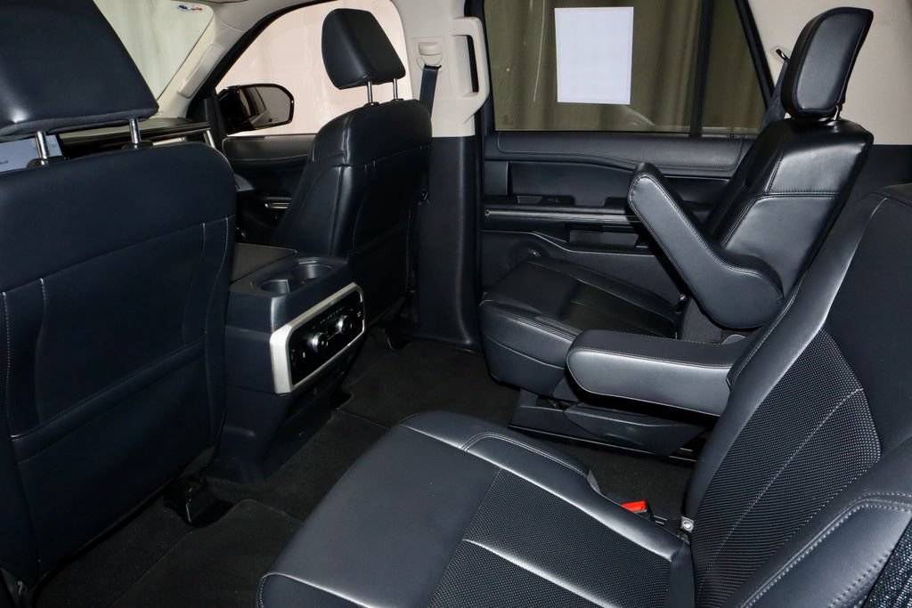 Certified 2024 Ford Expedition XLT AWD/4WD image 22
