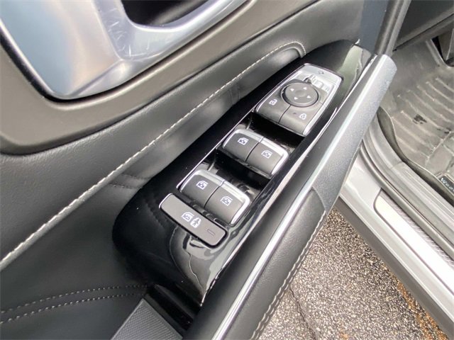 Used 2023 Kia Sorento SX image 18