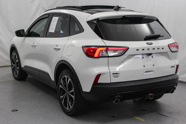 Certified 2022 Ford Escape SEL w/ SEL Stealth AWD Package image 6
