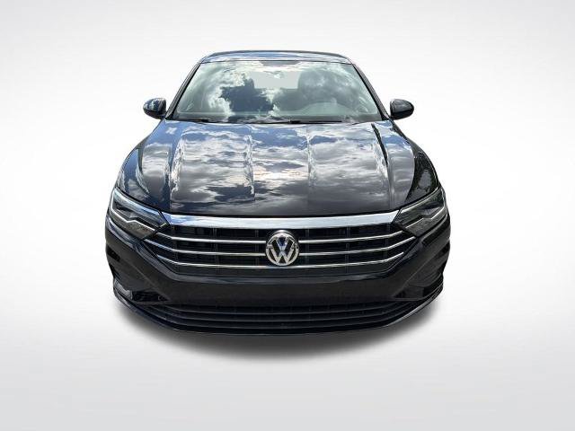 Used 2019 Volkswagen Jetta SE FWD image 3