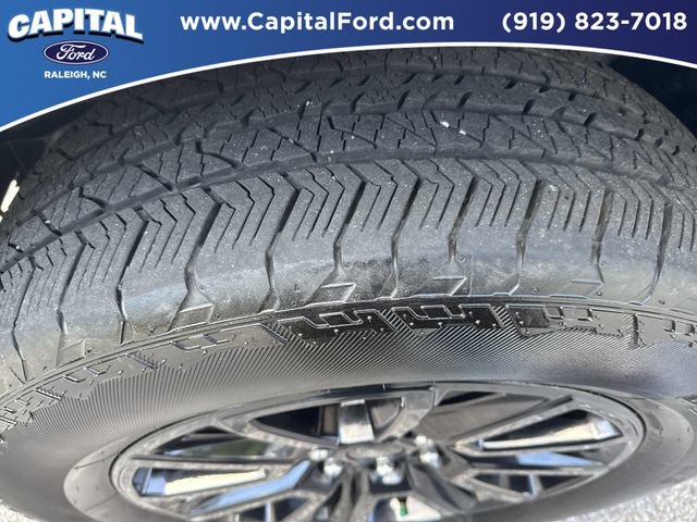 Certified 2025 Ford F150 Platinum w/ FX4 Off-Road Package AWD/4WD image 14