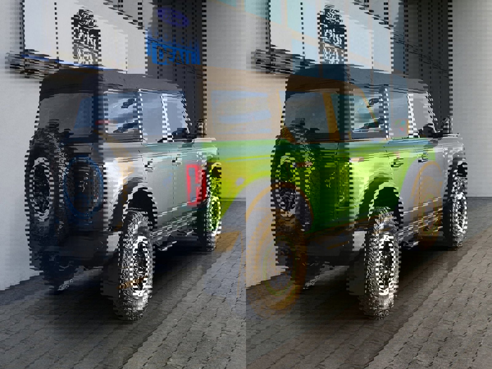 Certified 2023 Ford Bronco Big Bend w/ Sasquatch Package image 6