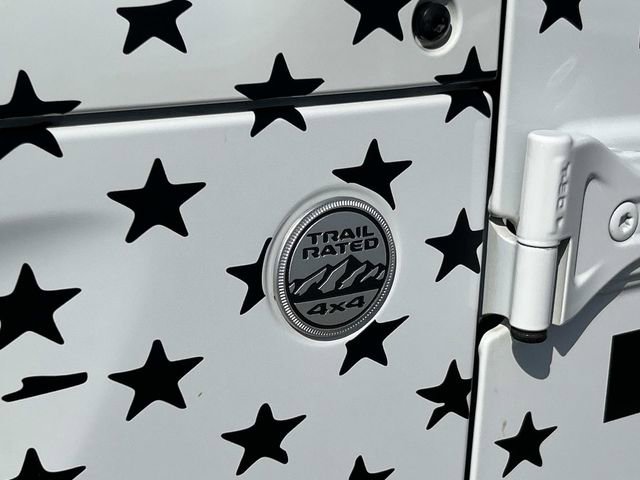 Used 2020 Jeep Gladiator Overland image 10