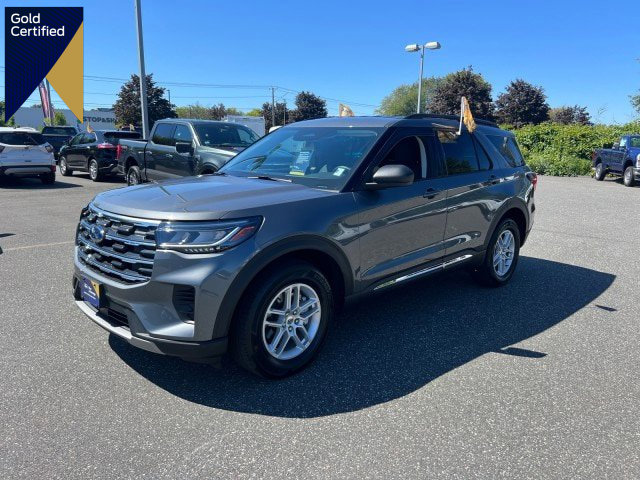 Certified 2025 Ford Explorer Active AWD/4WD image 1