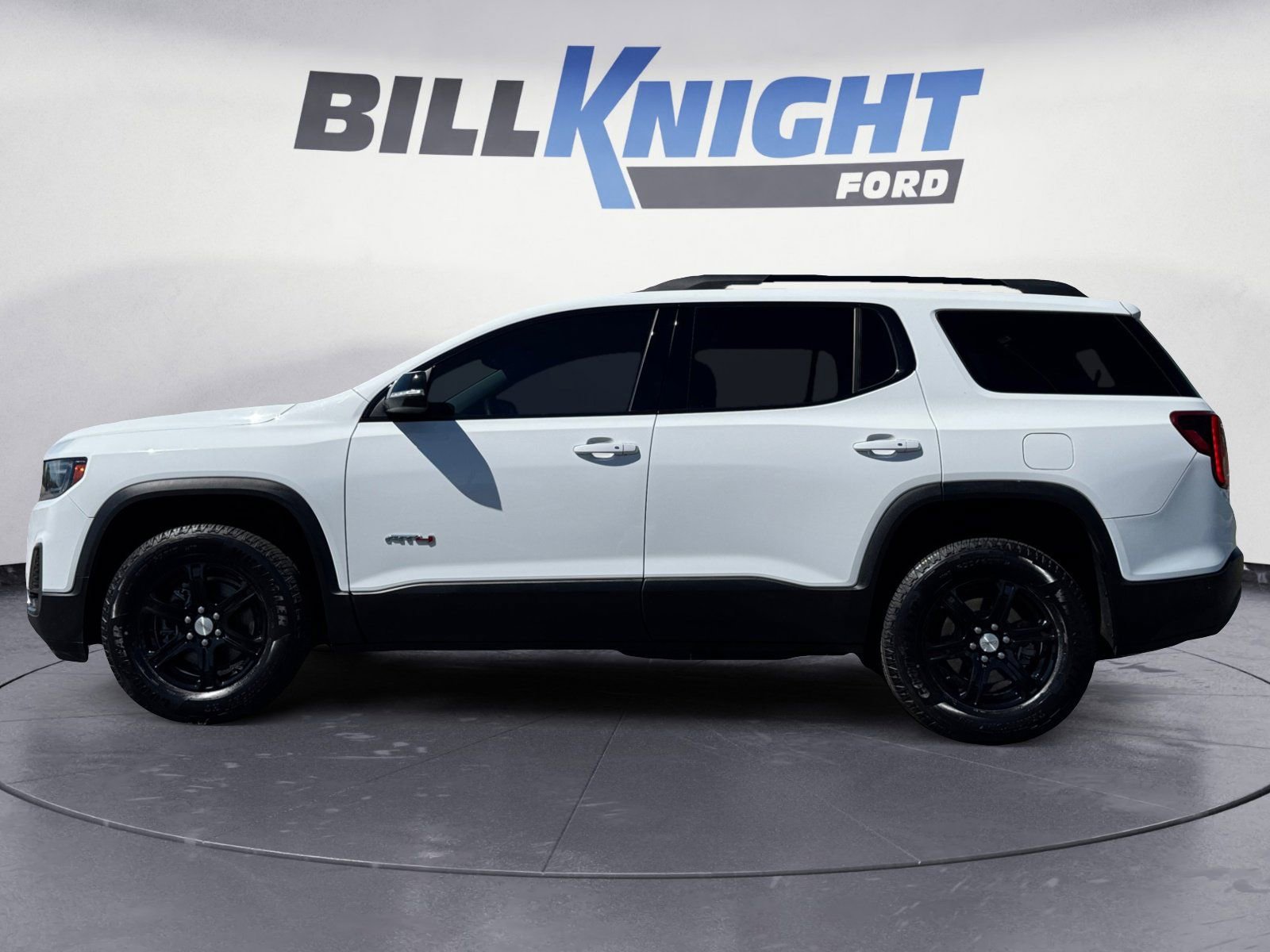Used 2023 GMC Acadia AT4 AWD/4WD image 2
