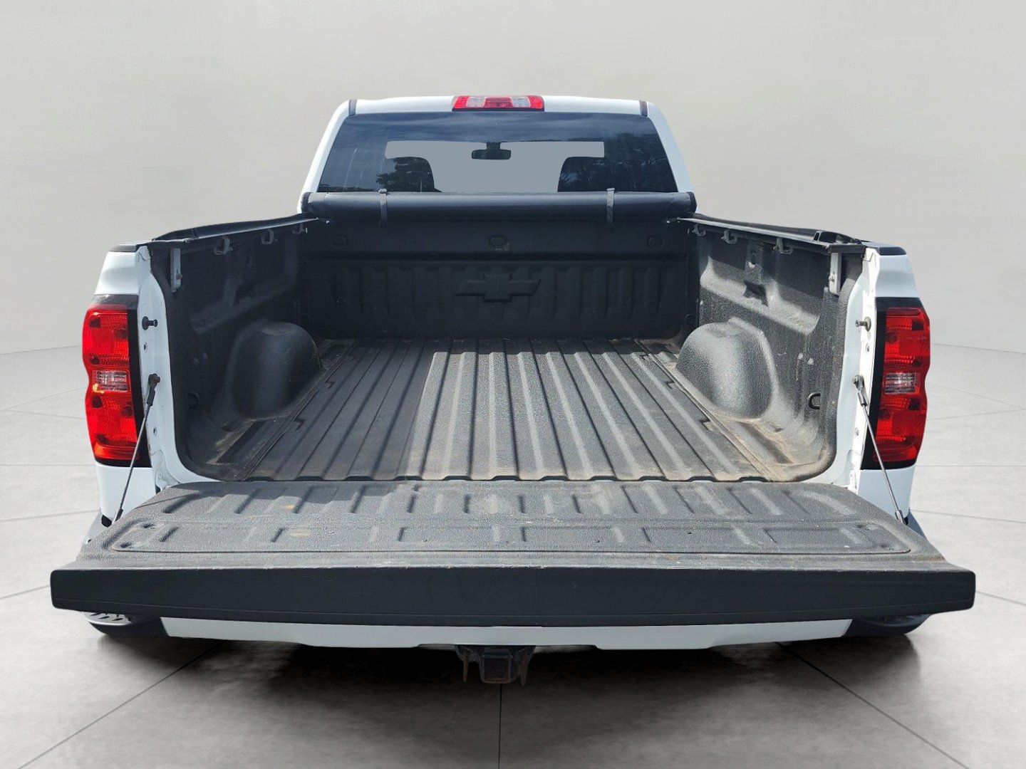 Used 2017 Chevrolet Silverado 1500 LT w/ Redline Edition AWD/4WD image 12