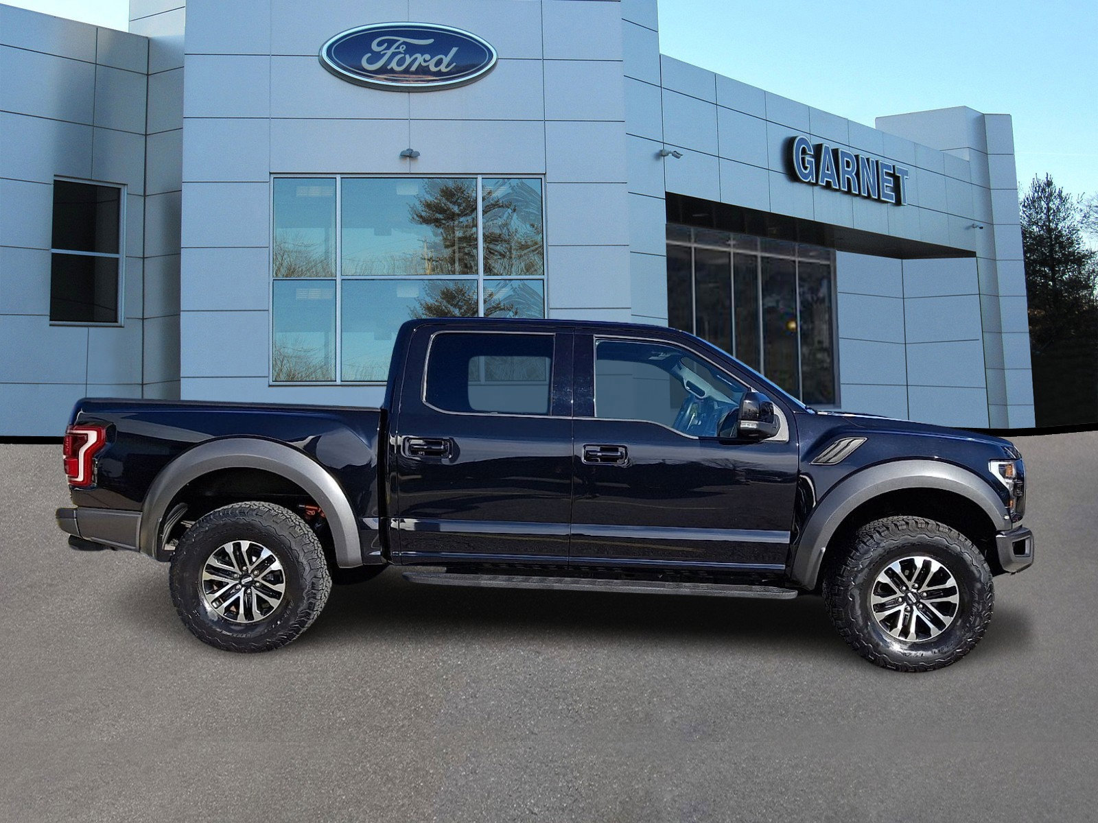 Certified 2020 Ford F150 Raptor w/ Equipment Group 802A Luxury image 5