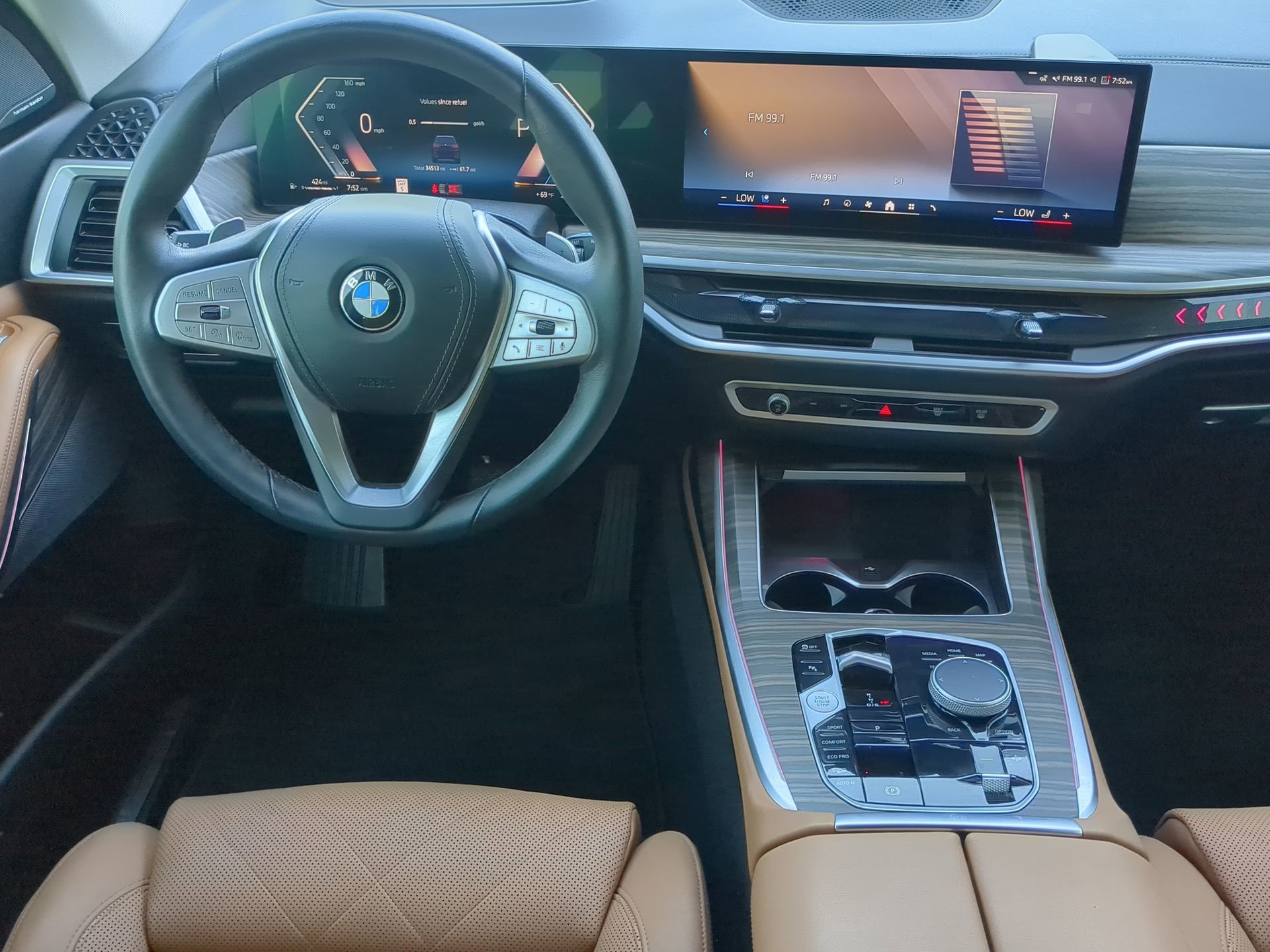 Used 2025 BMW X7 xDrive40i w/ Premium Package AWD/4WD image 51