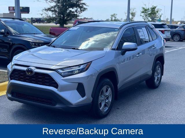 Used 2024 Toyota RAV4 XLE FWD video 3