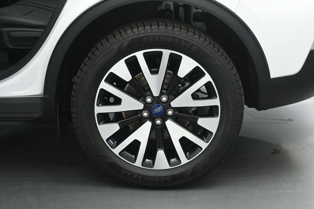 Certified 2020 Ford Escape SEL AWD/4WD image 21