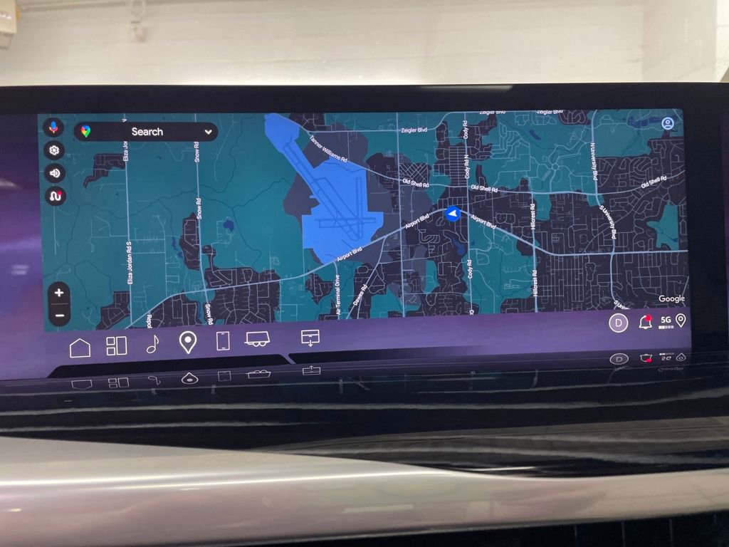 Used 2025 Cadillac Escalade Sport w/ Touring Package image 27